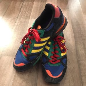 Adidas XX 750 tennis shoes